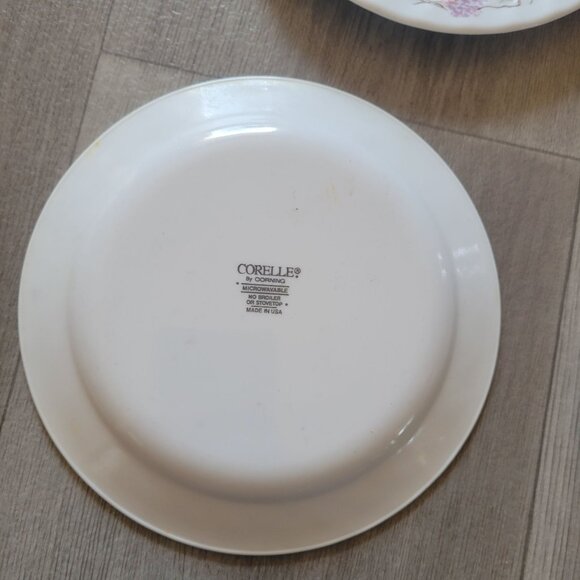 Corelle Wisteria Salad Plates 7" Inch Set Of 4 Made In USA Vintage Floral Design - Picture 3 of 4